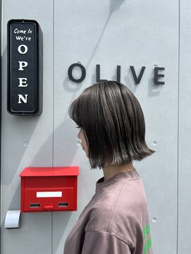 オリーブ(OLIVE) ハイライト×タッセルボブ
