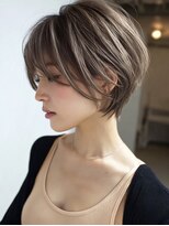 ハーツ(Heart's)&nbsp;白髪ぼかしショートボブ