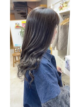 大人グレーの上品ハイライト