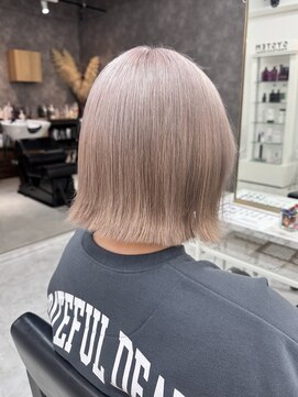 リル 溝の口(LiL) ホワイトミルクティー/溝の口/ブリーチ/ダブルカラー