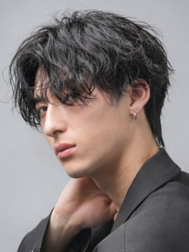 ゴールド 京都 三条(GOALD) シャドウパーマスパイラルツイスト刈り上げ