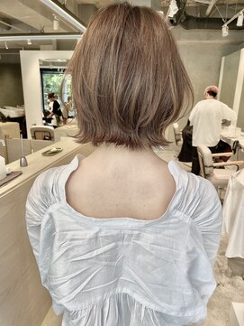 ローネス 銀座(LONESS) レイヤーボブグレージュくびれボブ20代30代40代大人ボブレイヤー