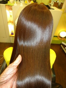 エムスリーディーミュゼステージ(M3D) ピコカラー＆トリートメント＆カット