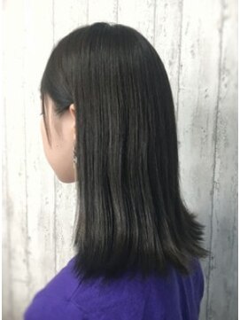 コピーヌ 高田馬場店(Copine) 絶妙なレングスが流行中☆外ハネワンレンロブ×グレージュ☆