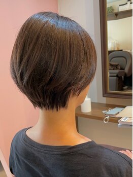 経験豊富なスタイリストによる施術でアナタの骨格や髪質に合った似合わせショートヘアへ☆