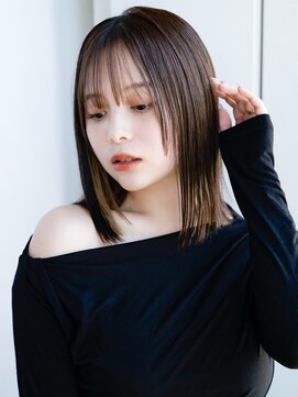 エインアンリー 表参道(AIN.ANLY.) セミディカールシアーカラー姫カット耳かけショートボブ顔まわり