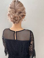 ヘアー アトリエ アンジー(Hair Atelier Angee) シニヨンアレンジ