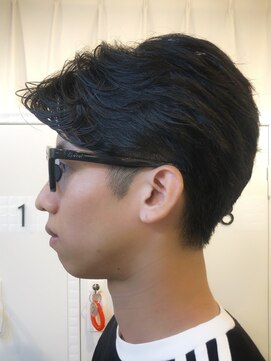 デイズ(DAYS) ツーブロック/センターパート/ビジネスパーマ/ナチュラル/自然