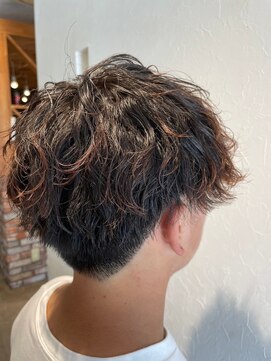 エヌアンドエー 春日部東口店(hair shop N&A) メンズカット 流行の波巻きスパイラル+ハイライトカラー#