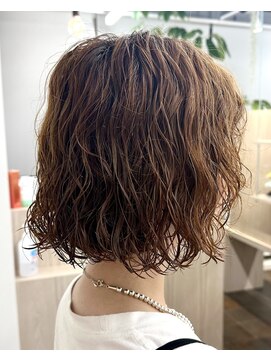 サロンドジョー(salon de joe) ハードパーマレイヤープードルパーマスパイラルパーマ奥東 巧真