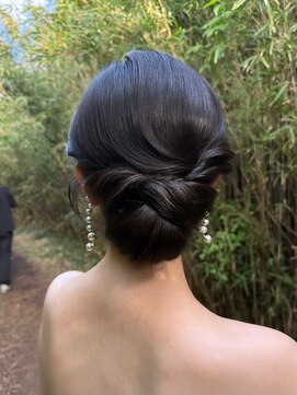 モカラ(MOKARA) シニヨン