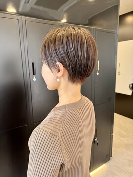 ハルキミナトジャパン センダイ(HARUKI MINATO japan SENDAI) 後ろ姿美人ショート