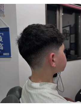 バーバーアンドビューティ シュプリーム(Barber&Beauty Supreme) キッズフェード