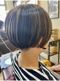 前髪なしハンサムショート刈り上げマッシュショートハイライト