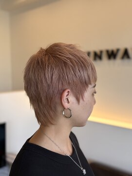 グランウェイ(GRUNWAY) ベリーショート×ダブルカラー