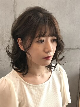 パース 横浜(PERS) ボブ　ミディアム　寒色系ベージュ