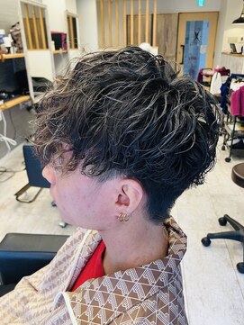 マジック 関目店(magic) ヤングラフパーマ！