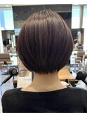 【岩田莉奈】ナチュラルレイヤーショートでひし形シルエット新宿