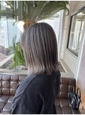 グレージュカラー