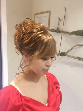 ヘアセットサロンエッジ(Edge) バースディイベントアップスタイル