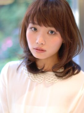 クォーターリゾート(QUARTER RESORT) 毛先パーマ　アッシュブラウン　デザインカラー　ローライト