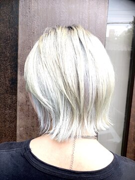 コレット ヘアー 大通(Colette hair) ホワイトベージュ