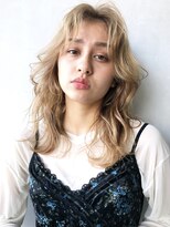 アイティー バイ アルバム 中野店(IT by ALBUM) センターパートウェーブ巻き_ハイライトカラー_57404