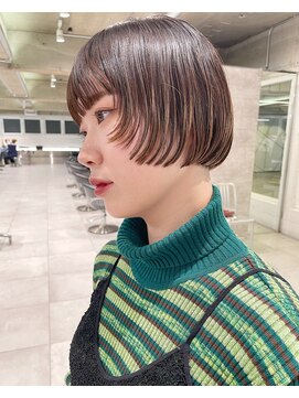 ダブ アオヤマ(DaB AOYAMA) ミニボブ　前上がりボブ　顔まわりレイヤー　ボブ