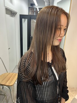 ヌープヘアーアイス(NUUP.hair ici) 大人可愛いミルクティーベージュブリーチなし