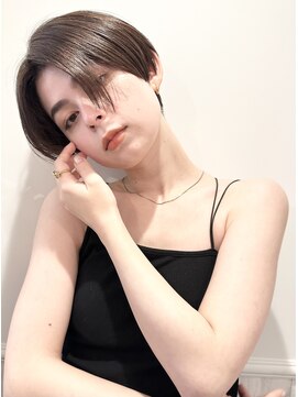 ヴィオットバイサロン(Viot by Salon) ハンサムショート 縮毛矯正 黒髪 アッシュ 20代30代40代50代