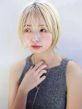 ティファ 自由が丘店(Tiffa) ホワイトグレージュ／ミニウルフ／デジタルパーマ　【自由が丘】