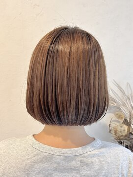 イソラヘアアトリエ(Isola hair atelier) 【Isola】縮毛矯正×前下がりボブ