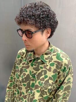 ローレンアンドパレード 並木坂店(Lauren&Parade)の写真/【違いを楽しむメンズのためのデザインサロン】なんとなくいい感じ！で納得できないならぜひご来店ください