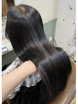 オーガスト ヘア ネイル(AUGUST hair nail) ツヤ×潤い=水素トリートメント◯
