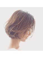 DAMANI 表参道 髪質改善/ヘッドスパ/ハイライト/白髪染め/白髪ぼかし/縮毛矯正&nbsp;似合わせカット/ミディアムレイヤーカット[表参道駅]