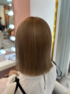 スペックホルダーミミ(Spec Holder mimi) デザインカラーミルクティーベージュ11.6