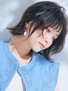 ステラバイケンジ(STELLA by KENJE) 韓国風レイヤーカット艶カラーローズブラウン前髪カット