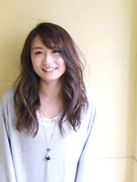 バグ 恵比寿(Bug)&nbsp;ほつれる毛束のカジュアルロング