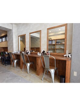 《三鷹駅南口》まめにカラーしたいけどダメージが気になる方へ最短45分で通えるオーガニックカラー専門店