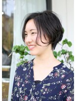 レブルーム(rebloom) 前髪長め綺麗な色気ショートスタイル