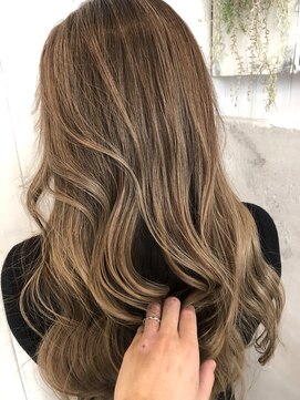 オリノ(olino) ベージュカラー