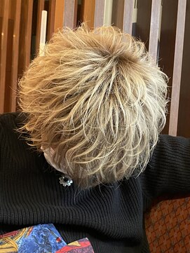 ジエクト カナウ(The Ect canow) メンズライクモテる束感マッシュハイトーンカラーマッシュパーマ