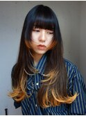 レイヤーカット　裾カラー　顔周りカット　ロング　ブリーチ