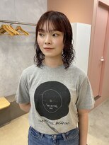 アマーク(a mark)&nbsp;【松本 華】ゆるめパーマ× 赤髪