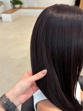 トリッカバルコニー ハヤマ(tricca Balcony Hayama) くせ毛もすっきり解消 髪質改善ストレート