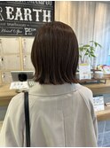 三軒茶屋_レディース_ミディアム_外ハネボブ_オリーブベージュ