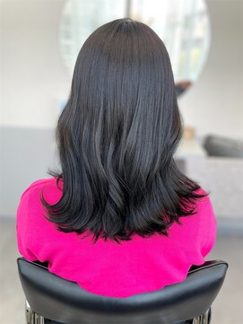 トッカ 茨木(tocca) ウェーブ巻き×透明感グレージュ