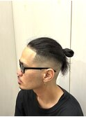 漢のマンバンスキンフェードスタイル