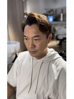 ウノプリールヴァモス(unopulir Vamos)&nbsp;大人メンズ七三分け