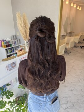 ミュール(meulu-) ハーフアップ